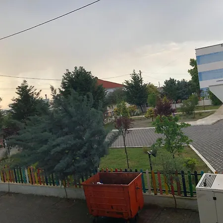 Cozy In , Albania アパート Kamëz